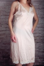 L'eggs Vintage 90s Satin Lace Full Slip Gown 34 Medium Light Pink Retro Glam