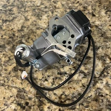 Carburetor For CUB CADET 651P06495 AX90 HUC AX90HUB AX90HUA AX90HU 547cc