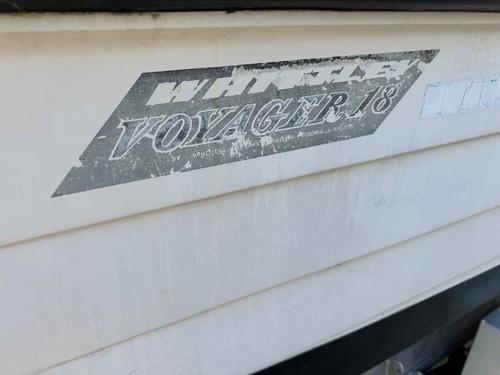 WHITLEY 20' LAST CHANCE TO BUY THIS BOAT INBOARD OUTBOARD 140 HP CABIN REGO - Picture 6 of 24