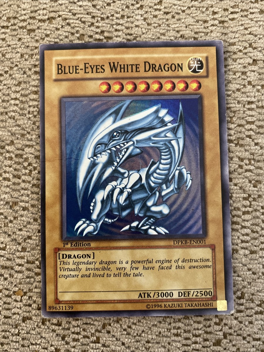 1999年製 BLUE-EYES WHITE DRGN トレーディングカード Yu-Gi-Oh! Card - Blue-Eyes White Dragon. Used Condition