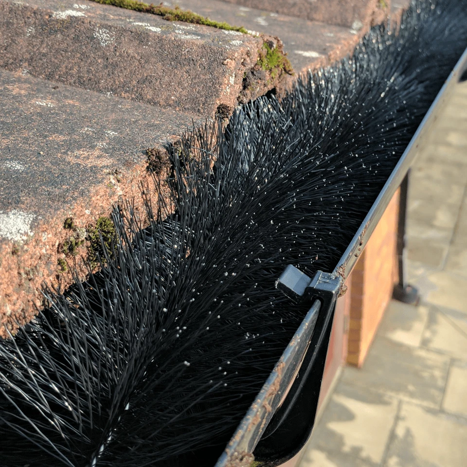 Gutter Brush Leaf Guard Highest Quality Drain Filter Shield protection Black - Image 2 of 4