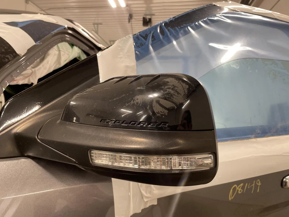 Espejo retrovisor de puerta izquierdo usado se adapta a: Ford Explorer Power 2014 manual plegable pintado térmico Foto 2 de 4