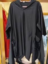 Zipfeltunika mit Kapuze von AKH in Einheitsgröße in Schwarz