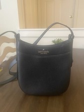 Kate Spade New York Black Pebbled Crossbody Bag Zip Closure Zipper Inner Pockets