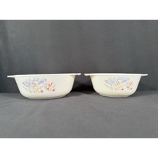 Pyrex English Blue Iris Floral Casserole Dish...