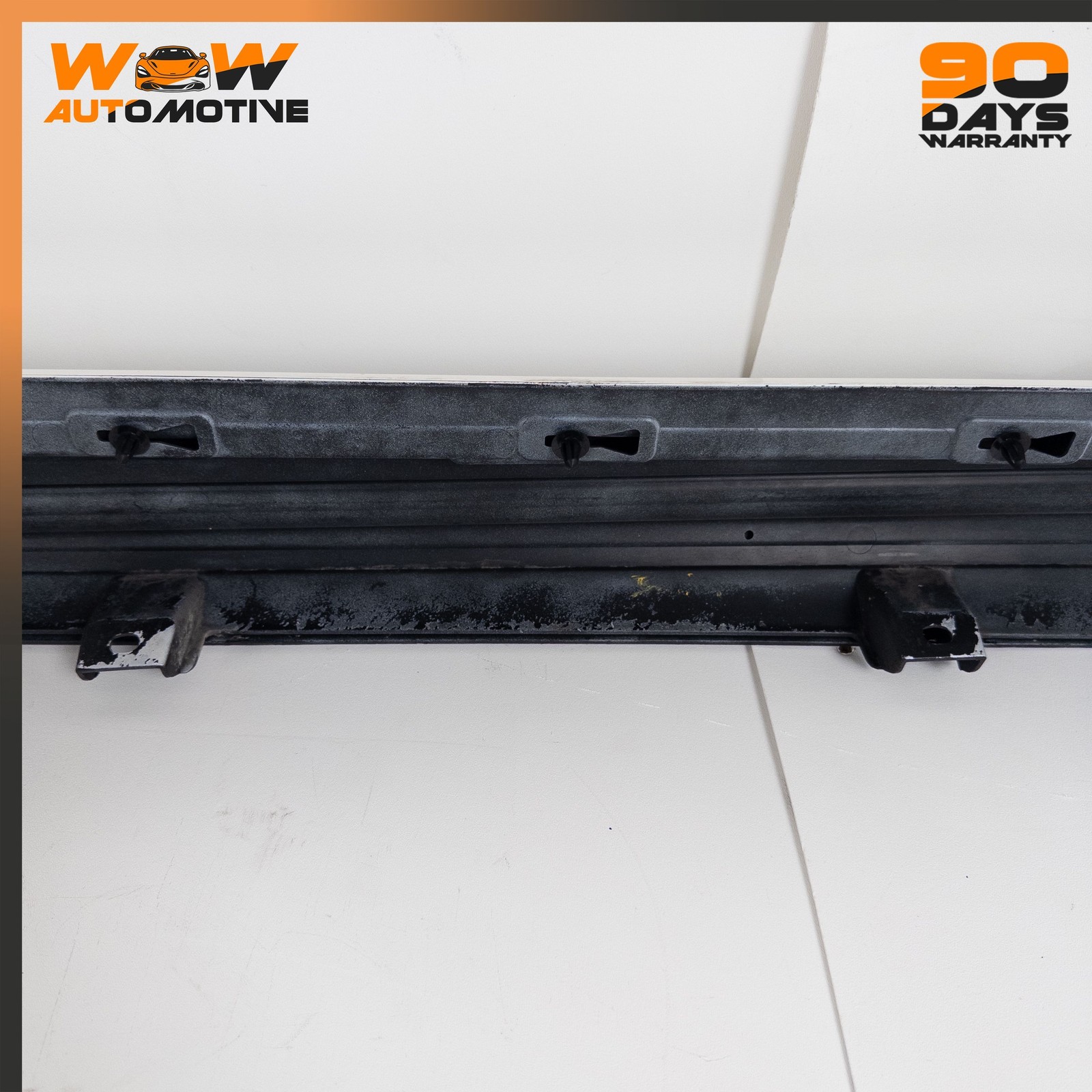 13-19 MASERATI QUATTROPORTE GTS RIGHT SKIRT ROCKER PANEL MOLDING WHITE OEM