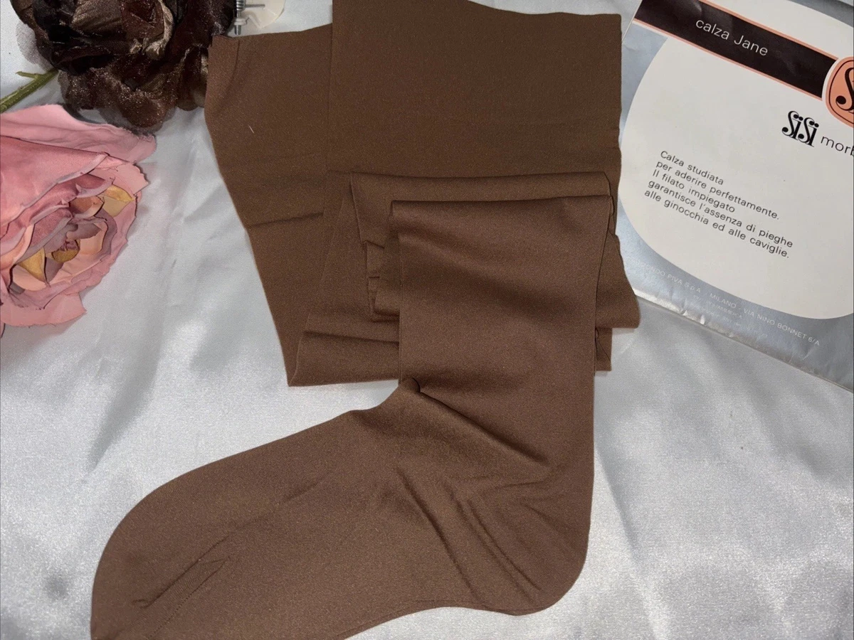Calze al ginocchio 2023 outfit: come abbinarle | Amica