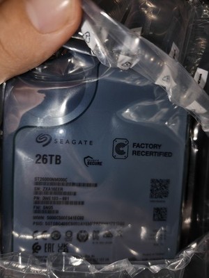 Seagate Exos 26TB Enterprise HDD ST26000NM000C-REC. 7200 1/min, 512 MB Cache