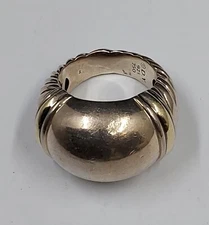 David Yurman Metro Dome Ring in Sterling Silver and 18K Gold