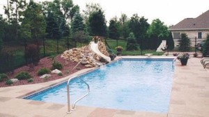 BRAND NEW 14 x 30 Fiberglass Suntan Ledge Swimming Pool