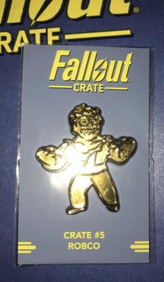 ROBCO Pin (Gold standard version) from Fallout crate #5 by Lootcrate