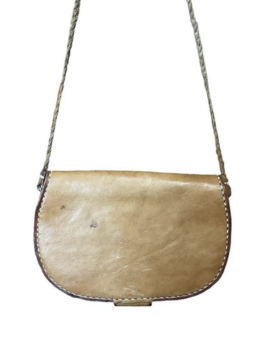 VTG 60S 70S TAN LEATHER FOLK BOHO FLORAL EMBOSSED PLAITED STRAP SHOULDER BAG - Picture 4 of 5