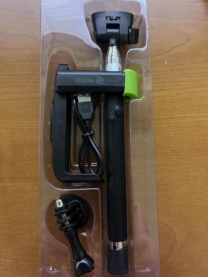 ReTrak Selfie Stick with Wired Shutter in the Smartphone & Camera