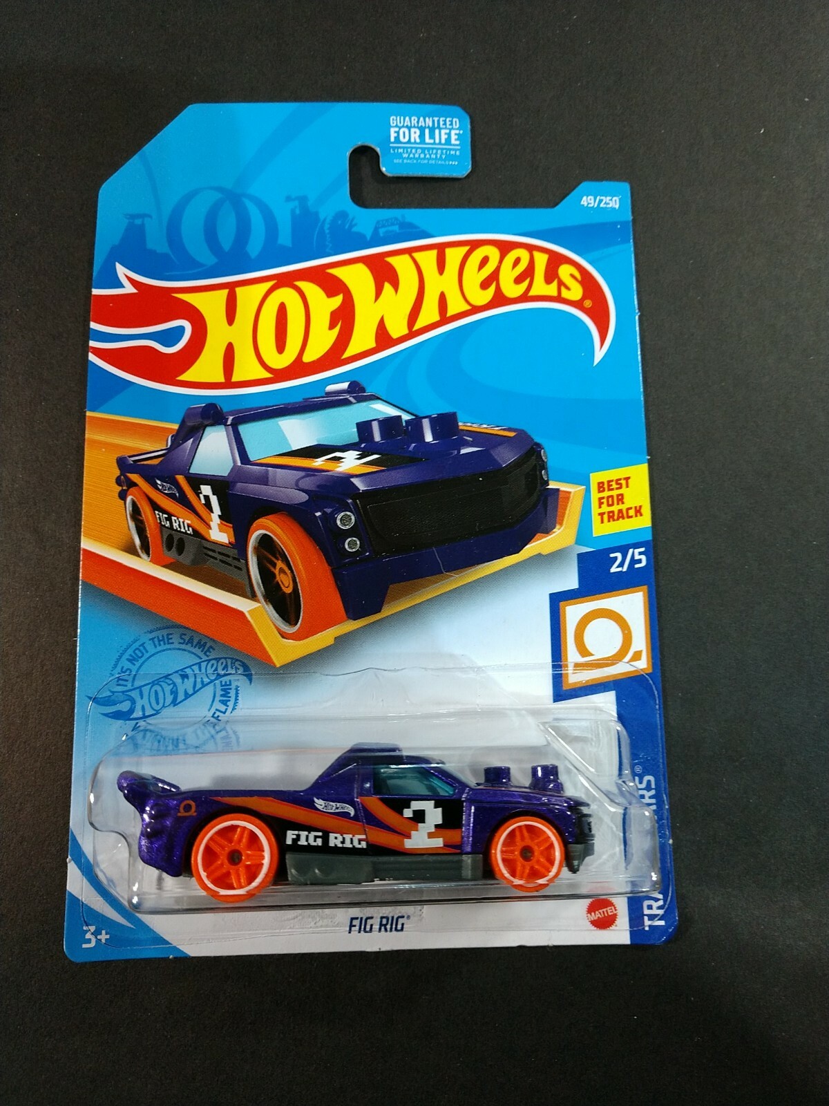 2021 Hot Wheels #49 FIG RIG Track Stars 2/5 