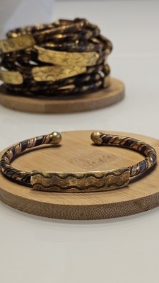 Handmade Armreif Aus Gambia | Messing & Kupfer | Spiritueller Unisex Armreif