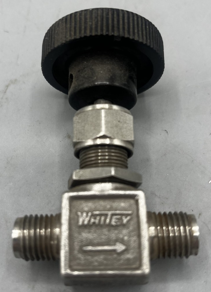 Aara Whitey Swagelok SS-1RS4 Stainless Steel Integral Bonnet Needle Valve USED