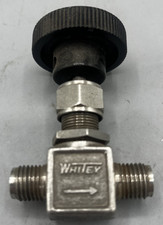 Aara Whitey Swagelok SS-1RS4 Stainless Steel Integral Bonnet Needle Valve USED