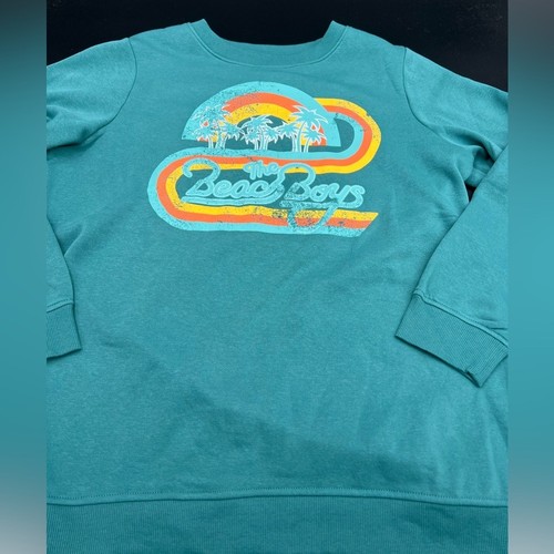 Women's Beach Boys sweatshirt size XL. Pit to pit 23 length 28. NWT - Picture 5 of 6