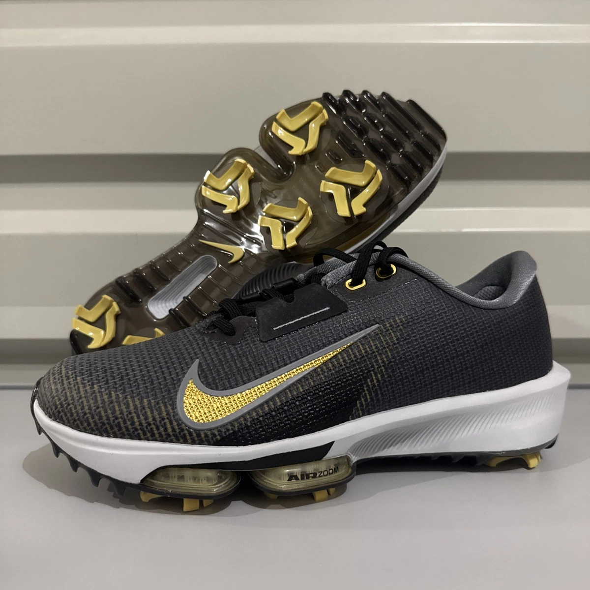 Preços baixos em Nike Air Zoom Infinity Tour Golf Black | eBay