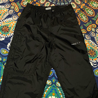 Kids Black rain pants M pull on elastic button cuff side zip pocket