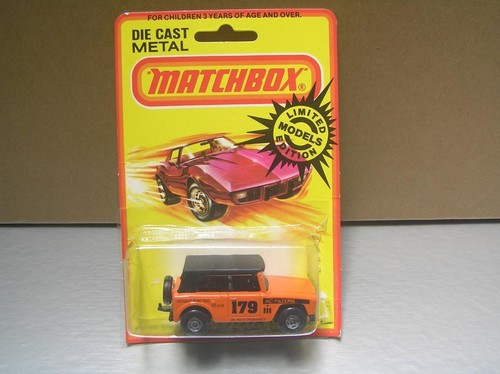 Matchbox Superfast MB18 Field Car Bushwacker Lesney England Blister Pack
