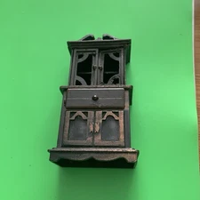 1977 Durham Industries Diecast Metal Dollhouse Furniture Kitchen Hutch 3”