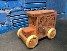 VINTAGE 1989 TOYSTALGIA UNITED STATES POSTAL SERVICE US MAIL MUSICAL TRUCK BANK