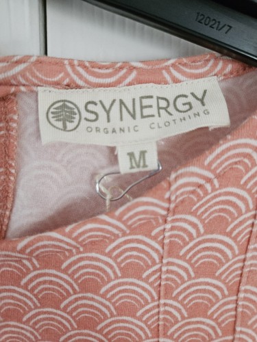 Ropa Orgánica Synergy Talla Mediana Estampado Onda Arabella L/S Top Arcilla Cañón Nueva con Etiquetas - Imagen 5 de 10