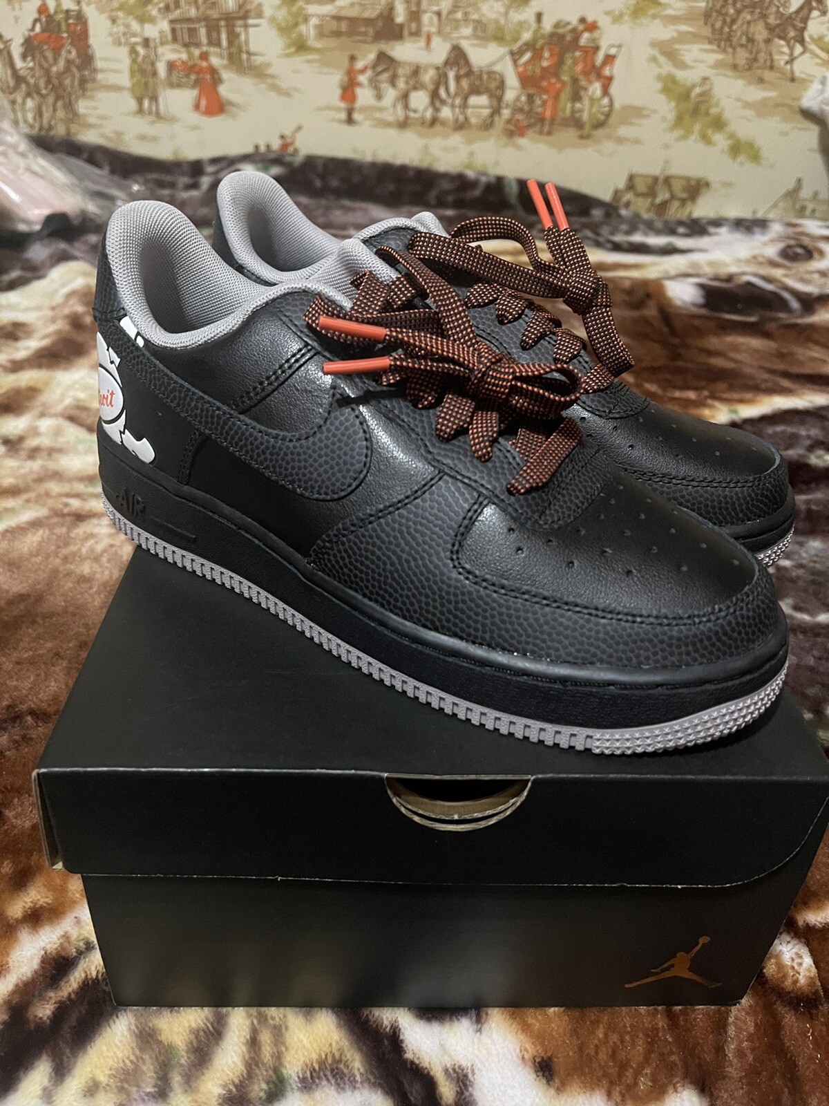 Nike Air Force 1 Low Mens Size 6 Black 