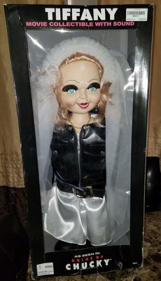 chucky and tiffany dolls at spencers