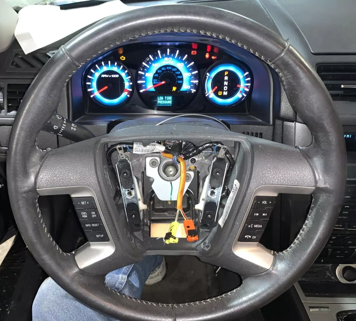 Ford fusion 2012 steering wheel size deals