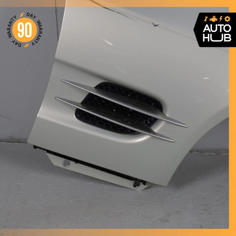 03-08 Guardabarros delantero derecho lado pasajero mercedes r230 sl500 sl55 amg fabricante de equipos originales Foto 2 de 4
