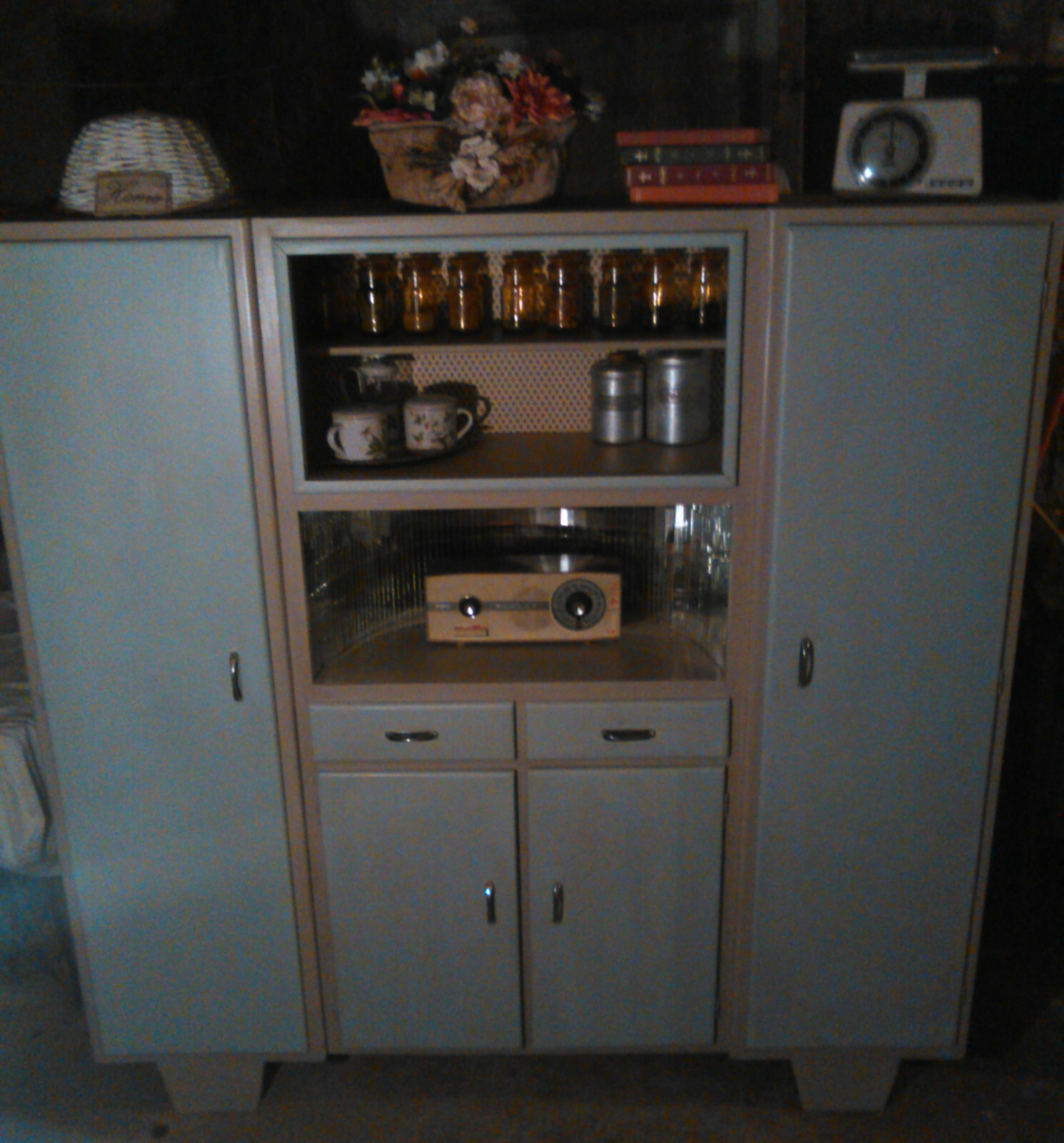 Credenza in legno vintage anni 50. Restaurata come nuova eBay
