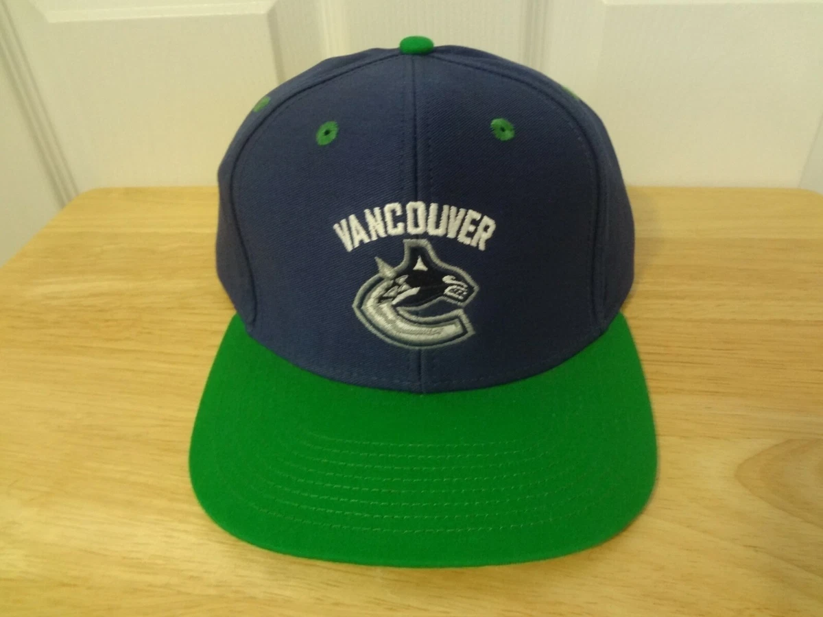 Canucks snapback hotsell