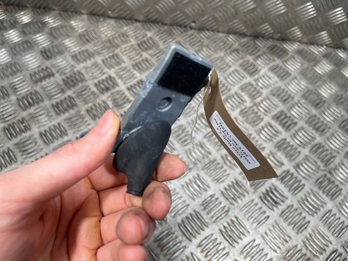 IVECO DAILY MK6 2015-On 2.3 Antenna Aerial GENUINE 5802105847 / 5802105845 - Picture 5 of 6