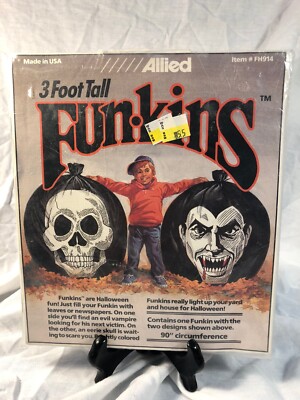VTG RARE 1990's Halloween Funkins Decoration Black Dracula Skull 3 ft tall Bags