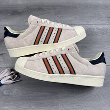 Scarpe da ginnastica Adidas Superstar in camoscio "rosa / bianco sporco" - taglia UK 8,5 / EU 42 2/3