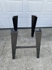 DeWalt 7749 Radial Arm Saw Stand Base 30" Hi 18by 21 1/2'"top CA-400