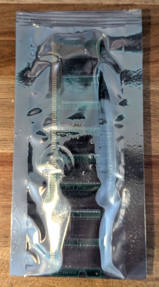 512 MB PC-133 SDRAM Lei LES64408TA-7.5 - Nuevo Antiguo Stock Sellado Foto 2 de 3