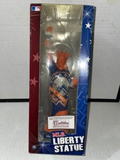 MLB Liberty Statue -Shea Stadium Mets 1964-2008