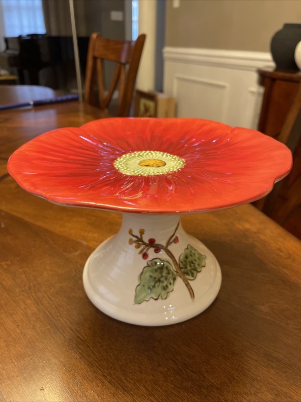 Maxcera Pomegranate Flower Pedestal Cake Plate Lightly Used