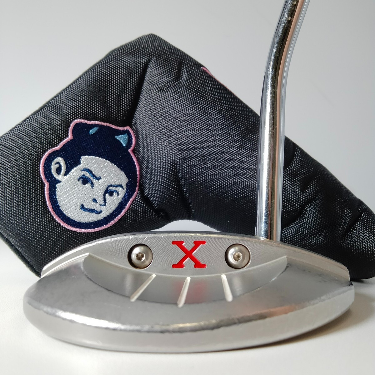 タイトリスト SCOTTY CAMERON RED X 34インチ カバー付き Scotty Cameron Red X Headcover by Titleist (No Divot Tool