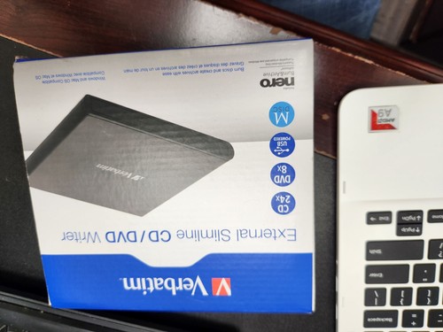dell inspiron 11 3000 series - Inspiron 3195 - Verbatim External CD/DVD writer - Picture 3 of 6
