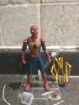 S.H. Figuarts Spider-Man Infinity War Iron Spider Loose/Complete