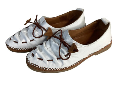 Spring Step White Brown Berna Comfort Shoe Women's Size 37