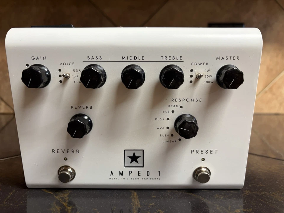 Blackstar Dept. Pedal amplificador de guitarra 10 AMPED 1 100 vatios Foto 2 de 4