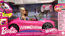 Hot Wheels Pink Barbie Covertible RC Inclues 2 Barbie Dolls - New