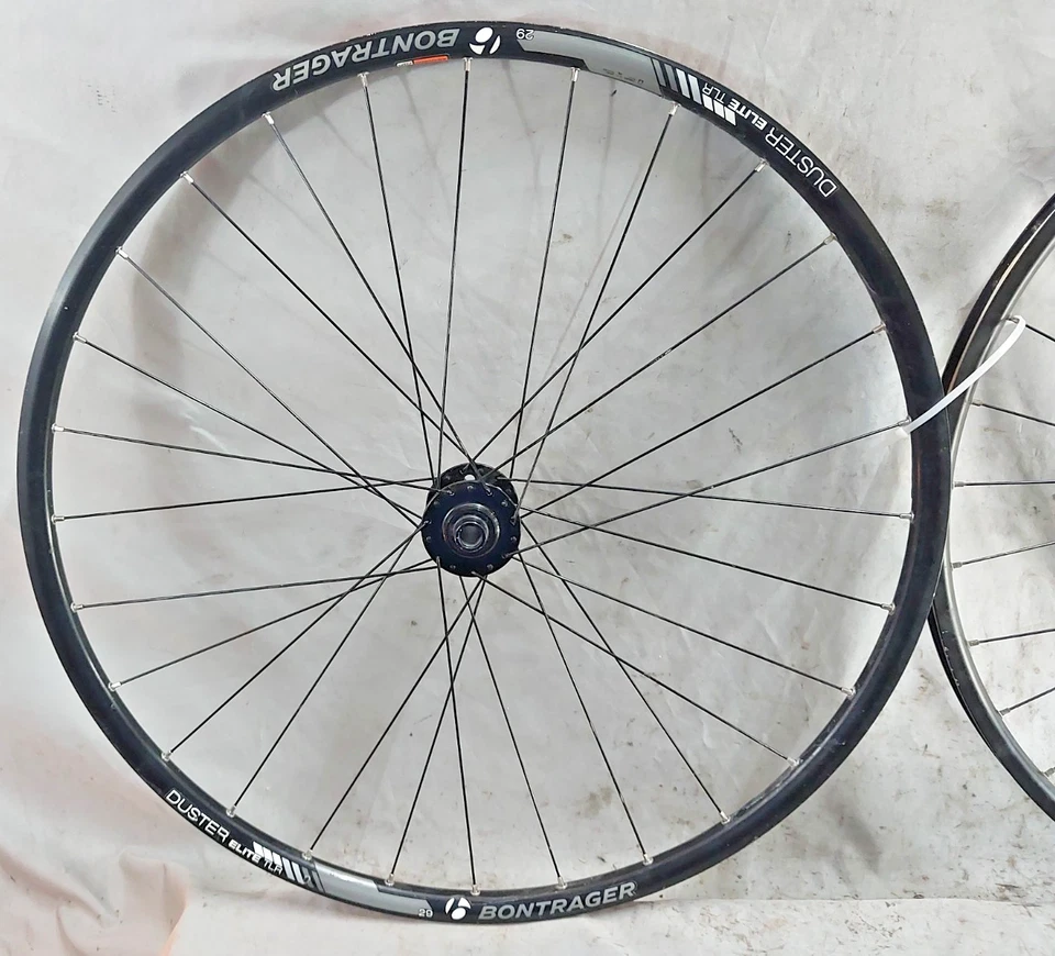 Trek Bontrager Duster Elite TLR 29" MTB Bike Wheel Set 29er 135/110 Disc 32Spoke - Image 3 of 4