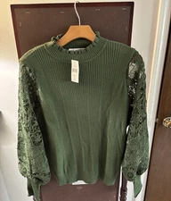 NWT Saks Fifth Avenue Sioni Milano Sweater Women Green Long Sleeve SZ L 