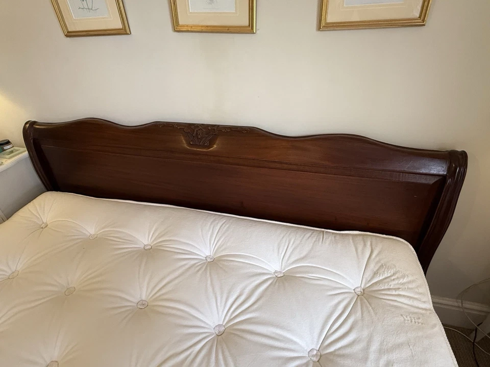 Wooden Sleigh Bed Super King - Image 4 of 4